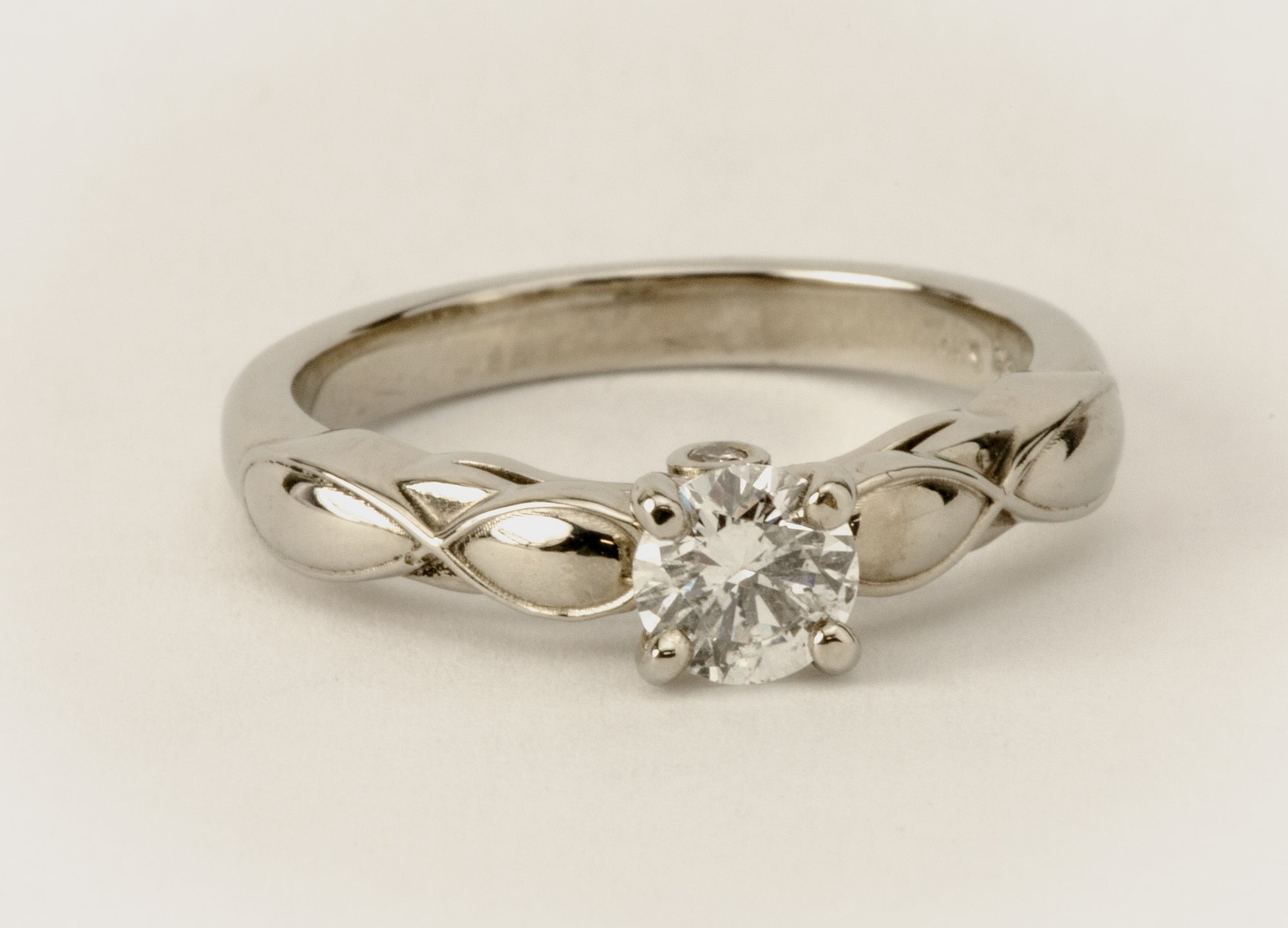 A .55 CT DIAMOND 14KT X1 Diamond Solitaire