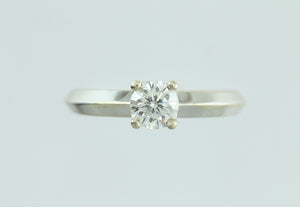 Diamond Solitaire 14kt White Gold