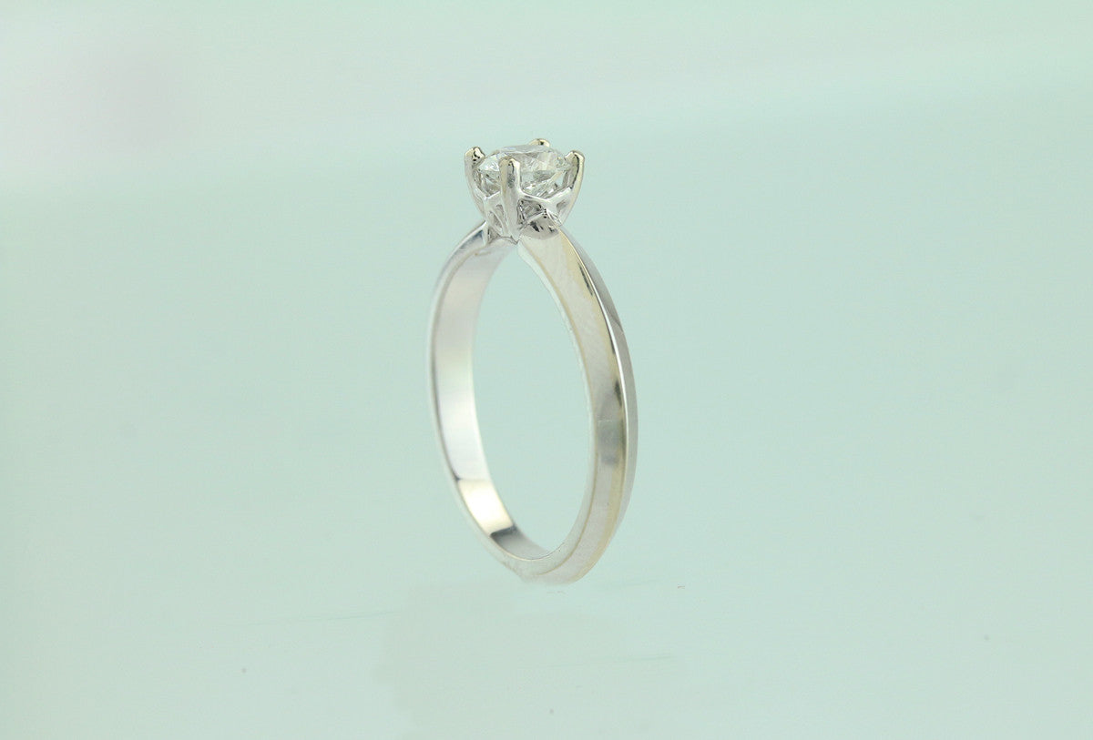 Diamond Solitaire 14kt White Gold